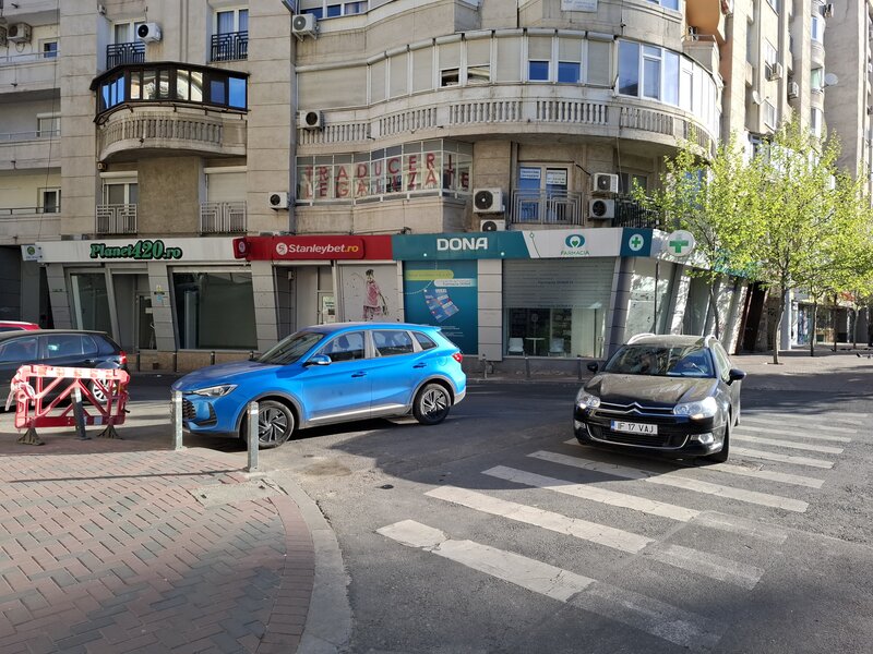 Unirii, Coposu Bucuresti